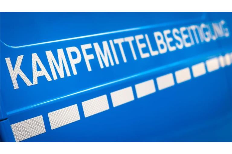Spezialisten des Kampfmittelbeseitigungsdienstes werden am Abend die Weltkriegsbombe entschärfen. (Symbolbild)