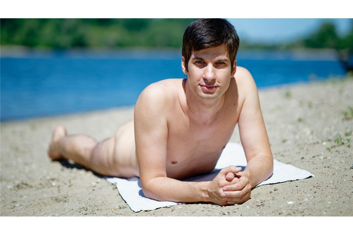 Politiker plant FKK-Swinger-Fahrt - und intimen Vorab-Kurs Stadtrat Julien Ferrat (Die Mannheimer) will am FKK-Strand auf der Friesenheimer Insel in Mannheim ein Trainingscamp bieten.