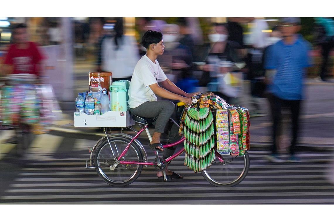 "Starling": Kaffee auf zwei Rädern boomt in Jakarta "Starling"-Fahrer gehören zum Stadtbild von Jakarta dazu.