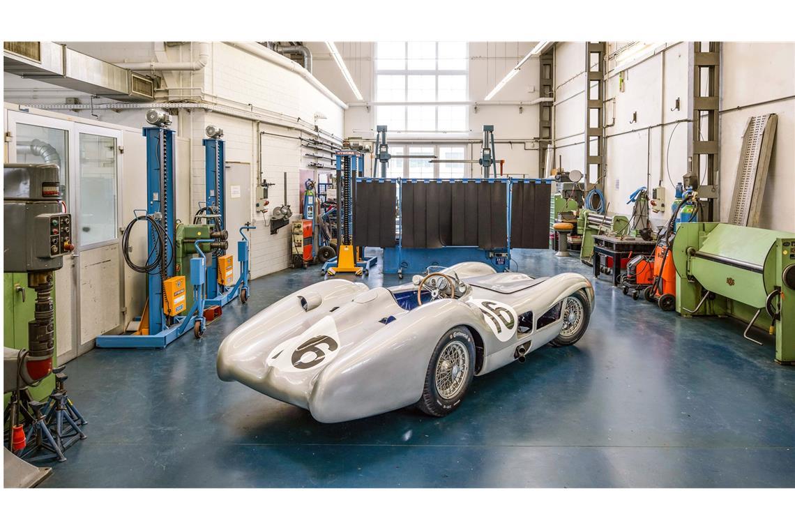 Das teuerste Auto der Welt – Mercedes macht sich selbst Konkurrenz Startklar für die Versteigerung: der W 196 R.