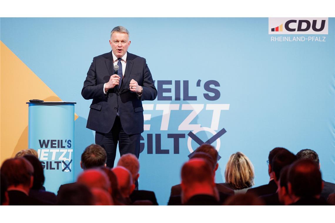 Statt über Einschränkungen bei der Teilzeit zu diskutieren, sollte darüber gesprochen werden, wie es attraktiver werden könne, Vollzeit zu arbeiten, findet Schnieder. (Archivbild)