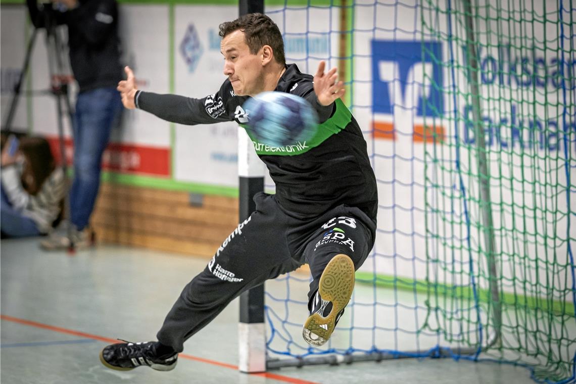 HC Oppenweiler/Backnang trifft im Topduell auf die SG Leutershausen Stefan Koppmeier (Foto) ist zusammen mit Torhüterkollege Jürgen Müller in einer sehr guten Form. Foto: Alexander Becher