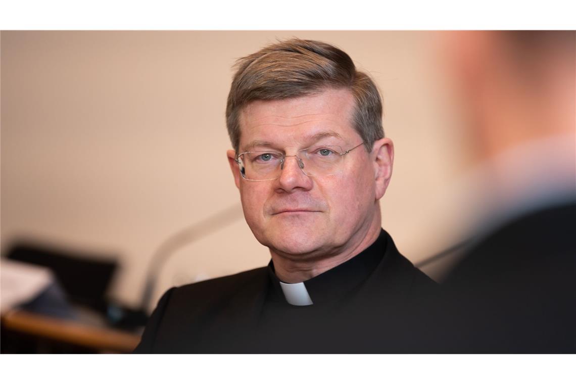 Freiburger Erzbischof zeigt sich offen für Kritik Stephan Burger, Erzbischof von Freiburg, reagiert auf Vorwürfe. (Archivbild)