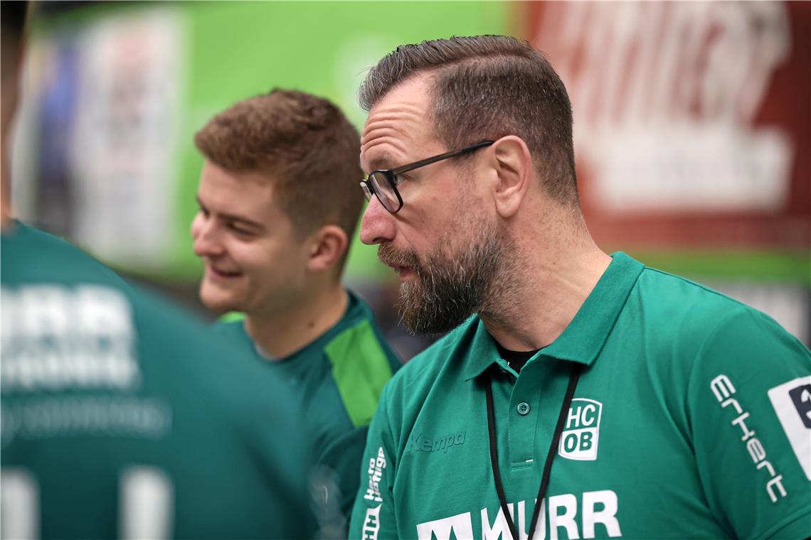 HC Oppenweiler/Backnang: Auf den Spitzenreiter wartet ein Spitzenspiel Stephan Just blickt einem Spiel mit besonderem Charakter entgegen: Der HCOB-Trainer trifft auf seinen Ex-Verein. Foto: Alexander Becher
