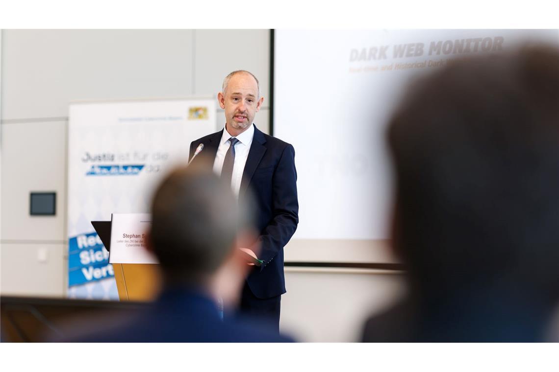Stephan Schäl, Leiter des Zentrums zur Bekämpfung von Kinderpornographie und sexuellem Missbrauch im Internet