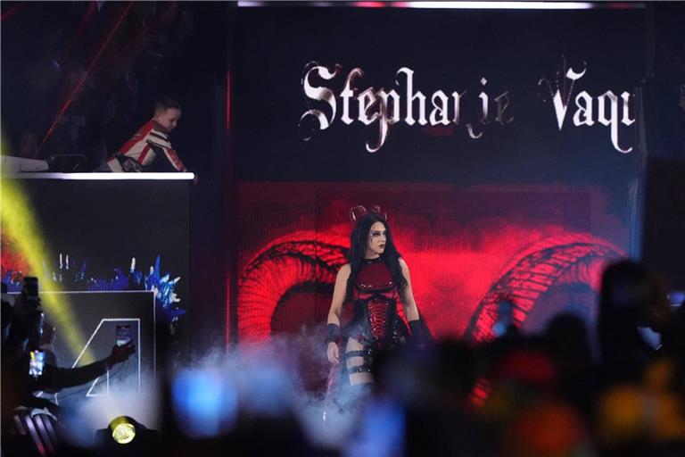 Stephanie Vaquer.