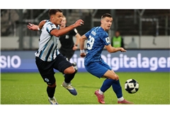 Stuttgarter Kickers (mit Milan Petrovic/li.) gegen SGV Freiberg (mit Marco Kehl-Gomez) heißt am 17. März ein Viertelfinal-Duell. Die weiteren Spiele finden zwei Wochen später statt.  

Alexander Keppler