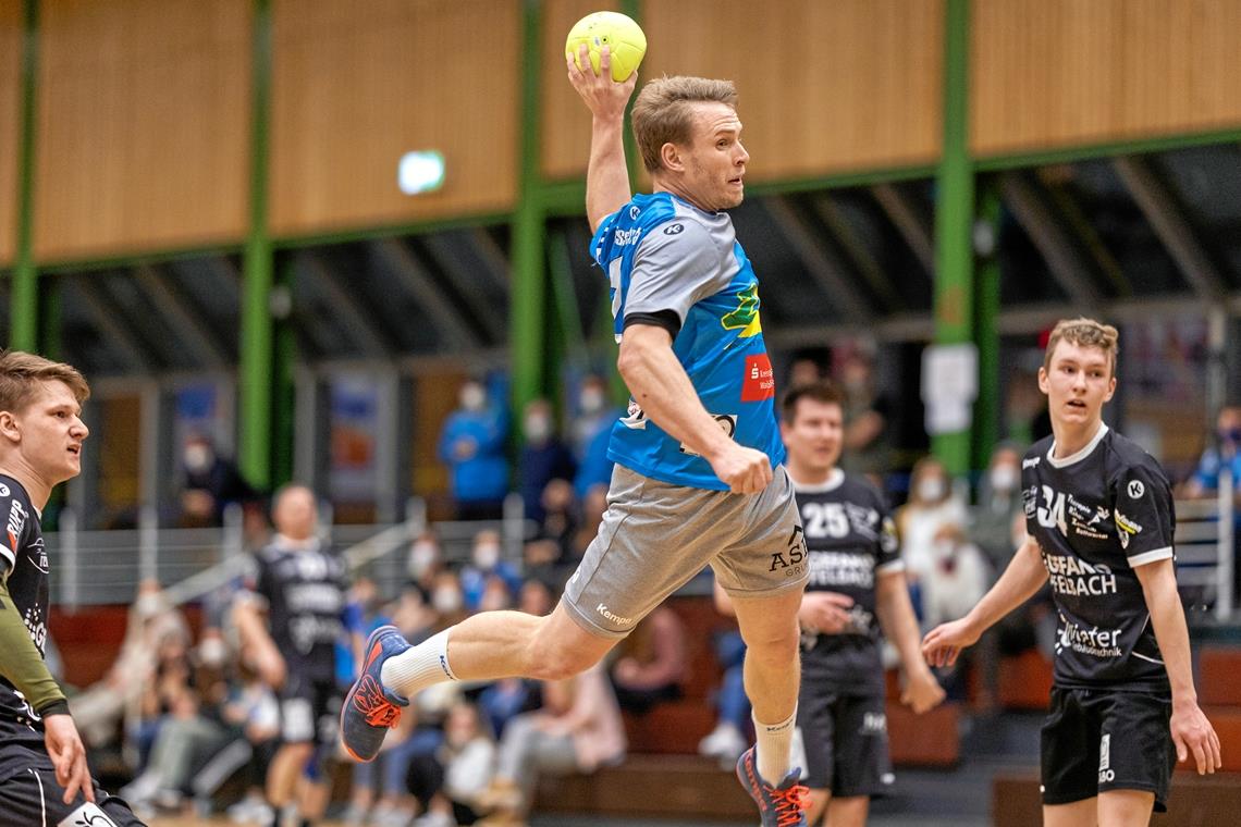 Handballer der SG Weissach im Tal mit Licht und Schatten