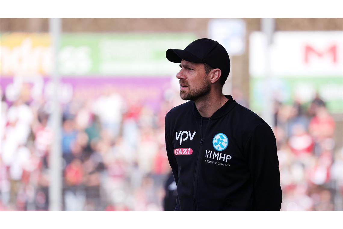 Dem Fußballfest fehlt der gute Schluss SVK-Coach Marco Wildersinn war mit dem Ergebnis nicht zufrieden.