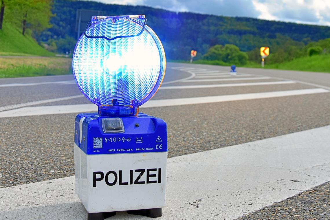 Erbstetten: Vorfahrt missachtet und Unfall verursacht Symbolbild: Tobias Sellmaier