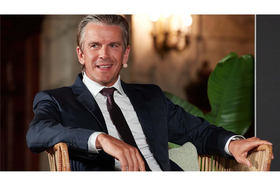 Talkmaster Markus Lanz hält Hof.