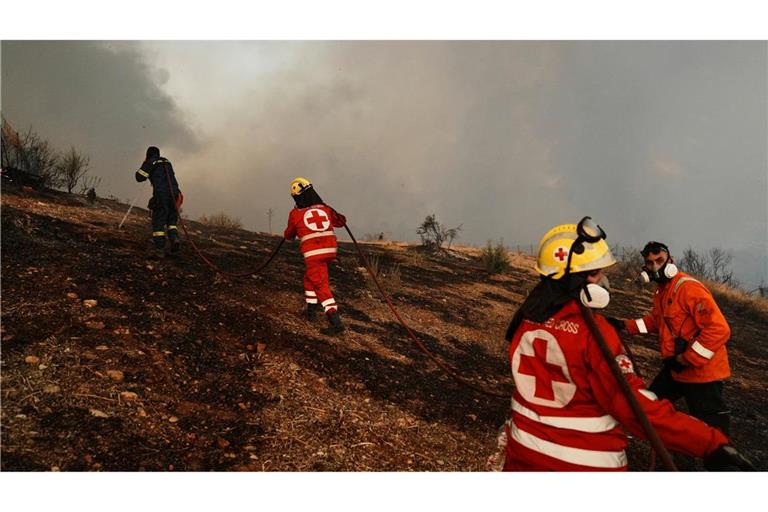 Tausende Feuerwehrleute sind in Griechenland im Einsatz.