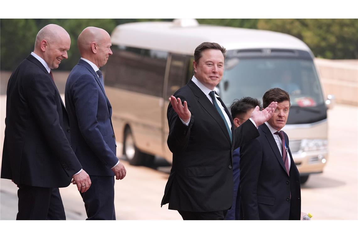Tech-Milliardär Elon Musk ist mitgereist.