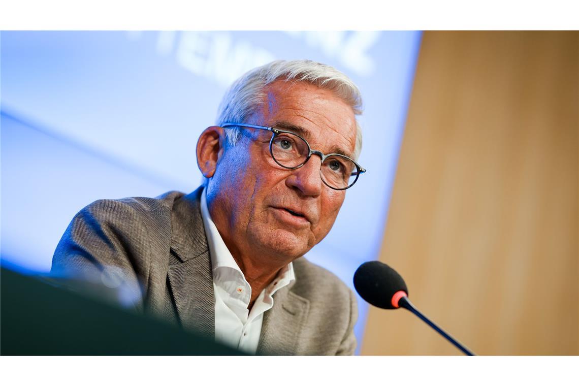 Thomas Strobl hält das neue Messerverbot im Nahverkehr in Baden-Württemberg für sinnvoll.