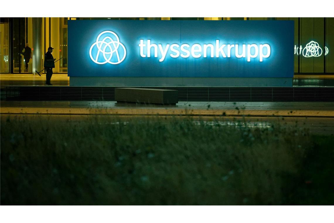 Thyssenkrupp plant in den kommenden Jahren einen grundlegenden Konzernumbau, bei dem auch die anderen vier Sparten eigenständig und für eine Beteiligung Dritter geöffnet werden sollen.