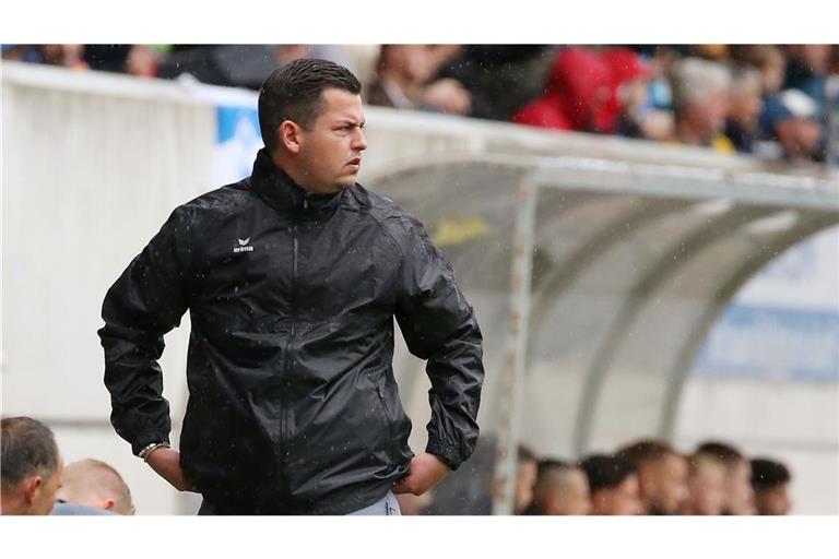 Tim Görner ist seit März 2022 Trainer von Kickers-Ligarivale FSV Frankfurt.     


Foto: Pressefoto Baumann 