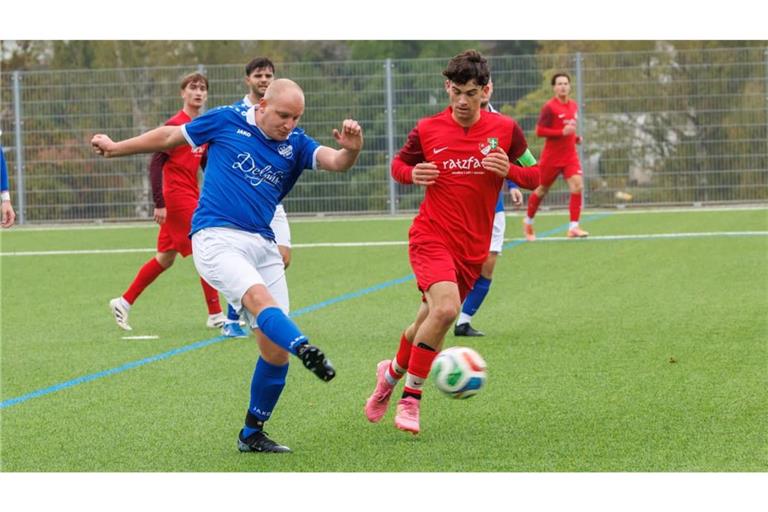 Tim Stark (re.) vom SV Affstätt traf beim SV Rohrau II zum zwischenzeitlichen 2:0.