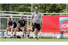 Timm Fahrion (re.): Von Heidenheim nach Arnheim.     
Foto: IMAGO/Pressefoto Rudel/Robin Rudel
