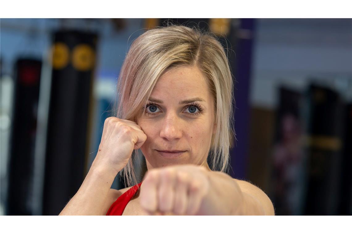 Lehrerin vor Box-Olymp: Historische Chance für "Tiny Tina" Tina Rupprecht kam im Teenageralter zum Boxen.