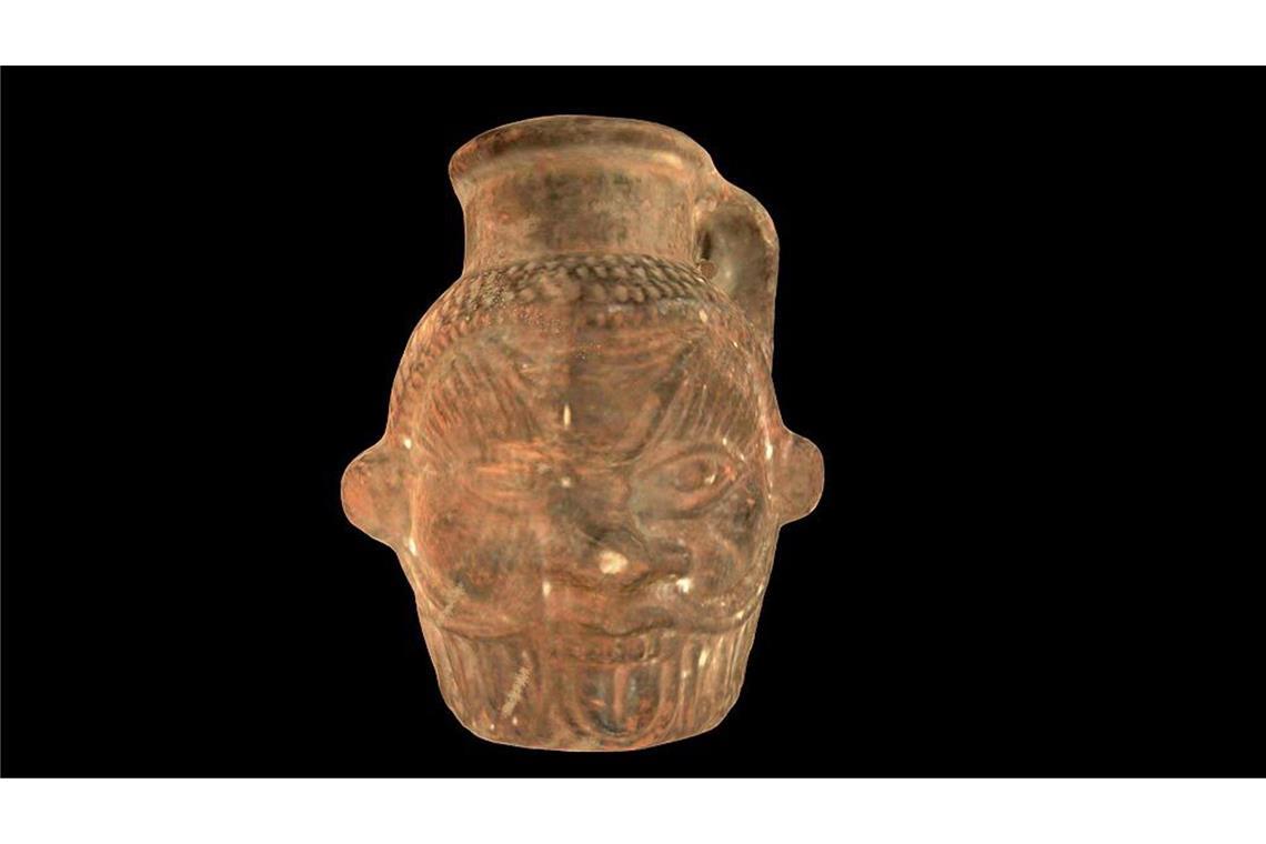 Schon die alten Ägypter berauschten sich mit psychoaktiven Drogen Tongefäße wie dieses mit der Fratze des Schutzgottes Bes waren im alten Ägypten weit verbreitet. Wozu sie dienten, zeigen Analysen von Rückständen.