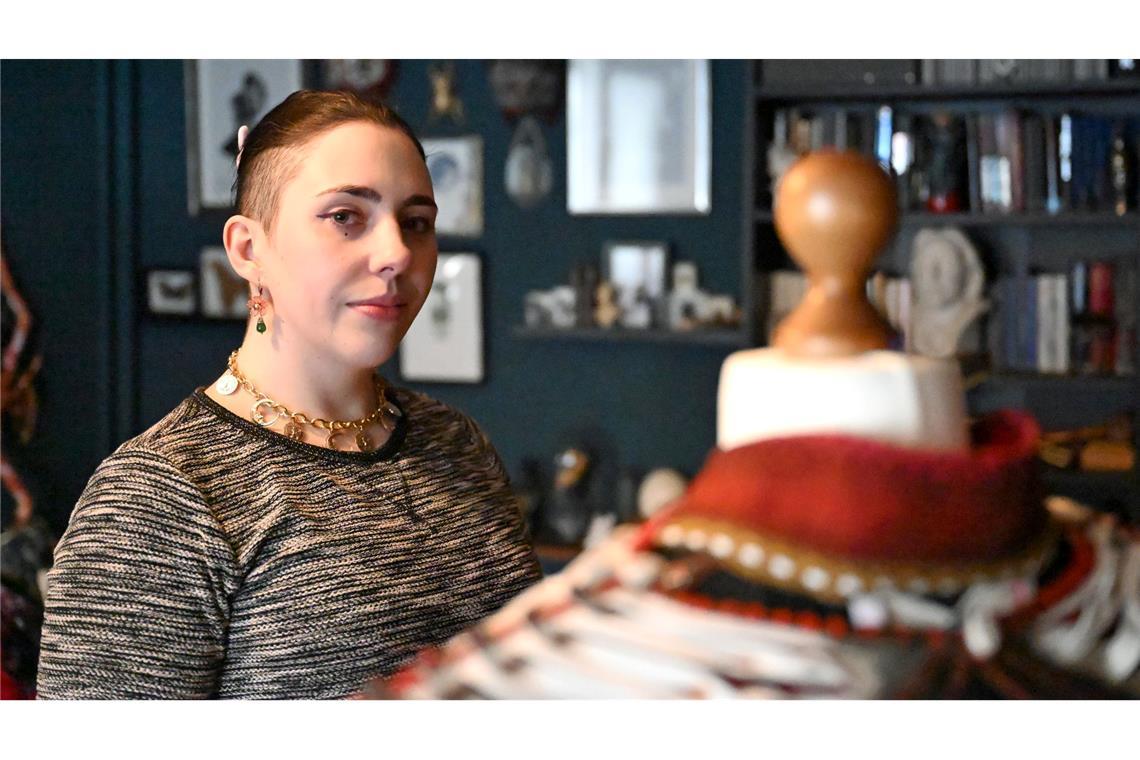 Toni hat in ihrer Jugend zum Cosplay gefunden.