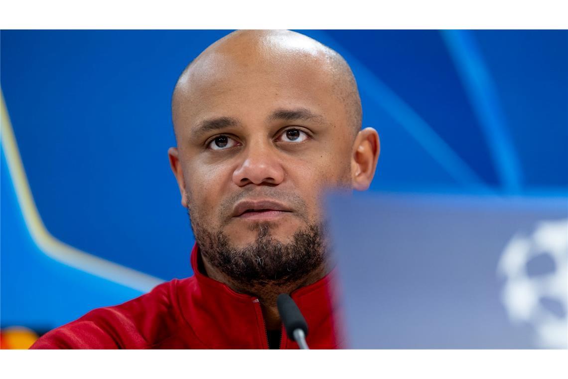 Bayerns Ehrenrunde auf Achtelfinal-Weg - "Krasse Atmosphäre" Trainer Vincent Kompany freut sich auf die besondere Atmosphäre.