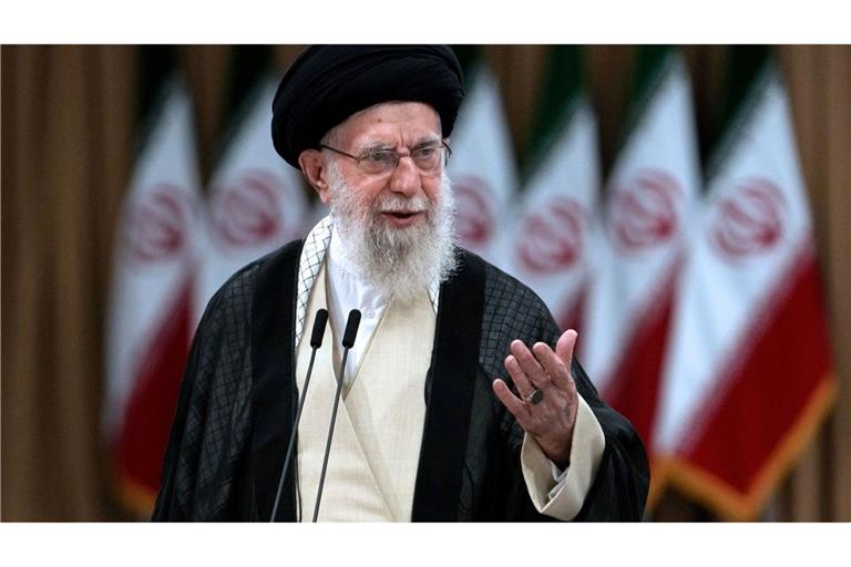 Trat mit neuen Drohungen gegen die USA an die Öffentlichkeit: Iran Religionsführer Ajatollah Ali Chamenei.