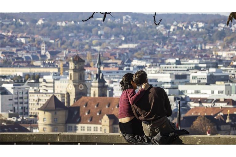 Traum vom Wohnen in Metropolen wie Stuttgart: Die Menschen in Baden-Württemberg zieht es  in die Städte, doch hohe Preise und Energiekosten vereiteln oft  den Umzug.