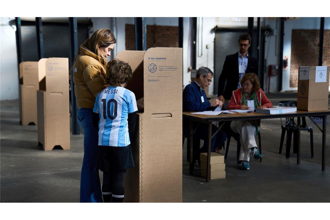 Trotz Wahlpflicht war die Beteiligung bei der Wahl sehr niedrig.