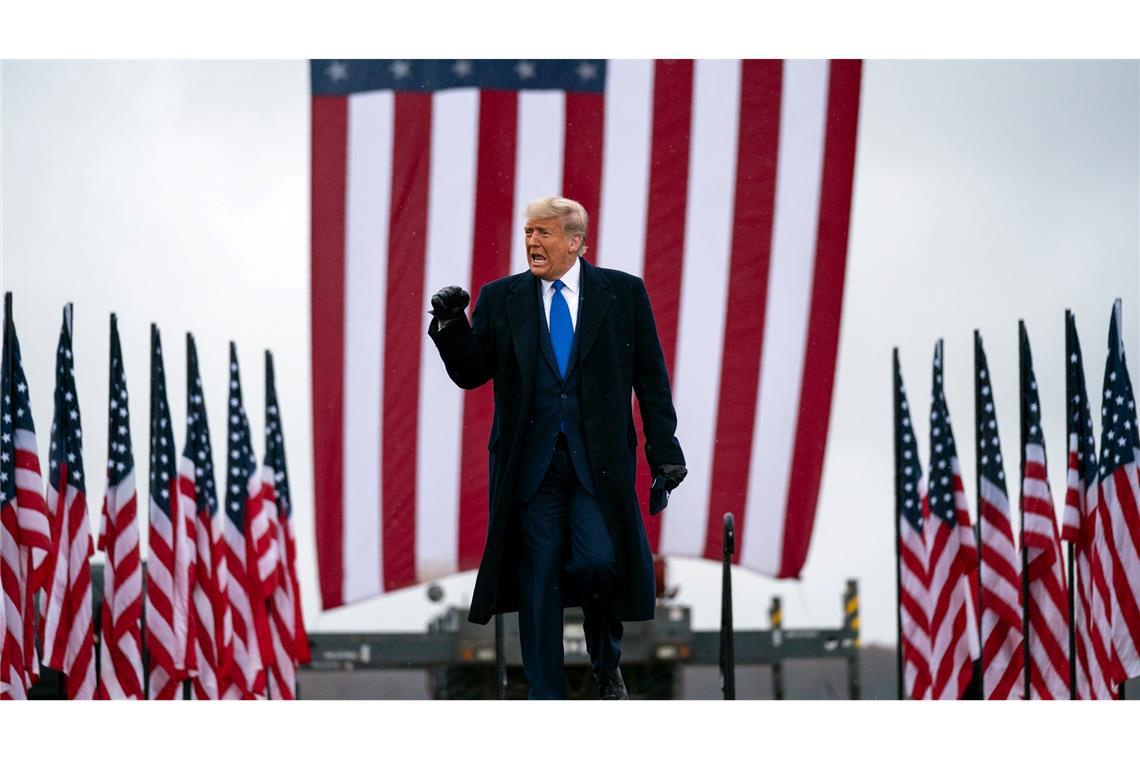 Sorge um Grönland: Nato-Vertreter planen Angebot an Trump Trump begründete sein Interesse an Grönland mit möglichen Gefahren durch Russland und China. (Archivbild)