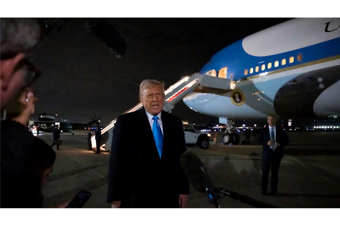 Trumps Zolloffensive beginnt - droht die Eskalation? Trump belegt Mexiko, China und Kanada mit Strafzöllen. (Archivbild)