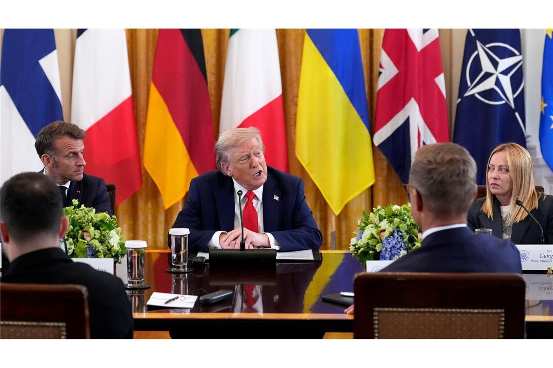 Europäer arbeiten an Garantien für Kiew - keine US-Truppen Trump beriet sich mit Selenskyj und europäischen Staats- und Regierungschefs.