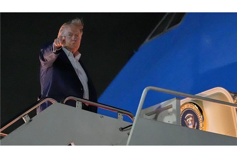 Trump bringt die Einigung auf ein Iran-Abkommen mit zum Gipfel.