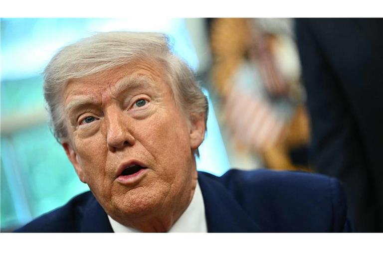Trump darf bis auf Weiteres einer halben Million Migranten ihr Aufenthaltsrecht entziehen.