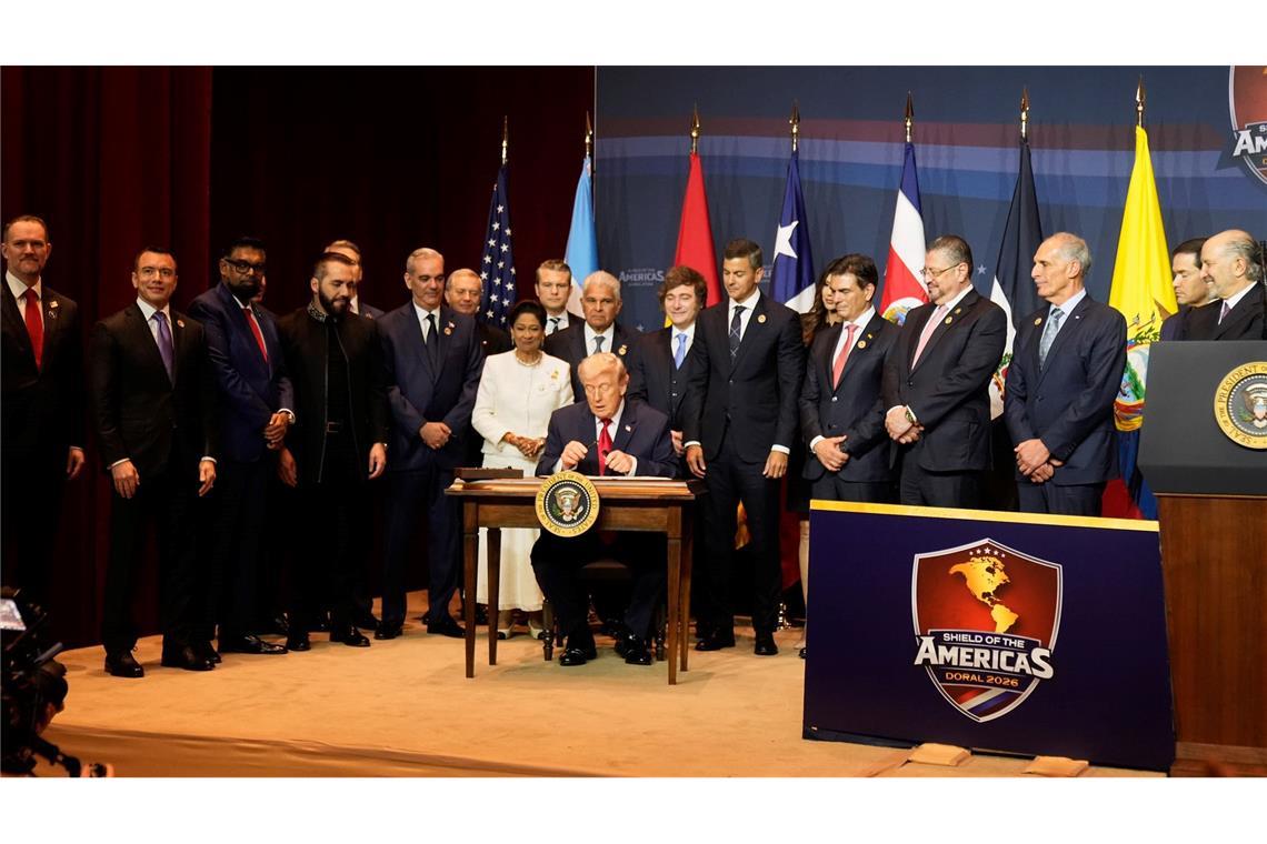 Trump empfängt Regierungschefs aus Lateinamerika und Karibik in Florida.