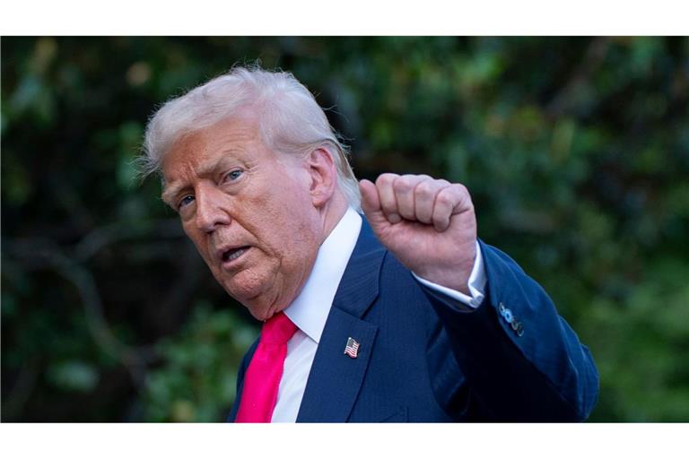 Trump gibt einen neuen Japan-Deal bekannt.