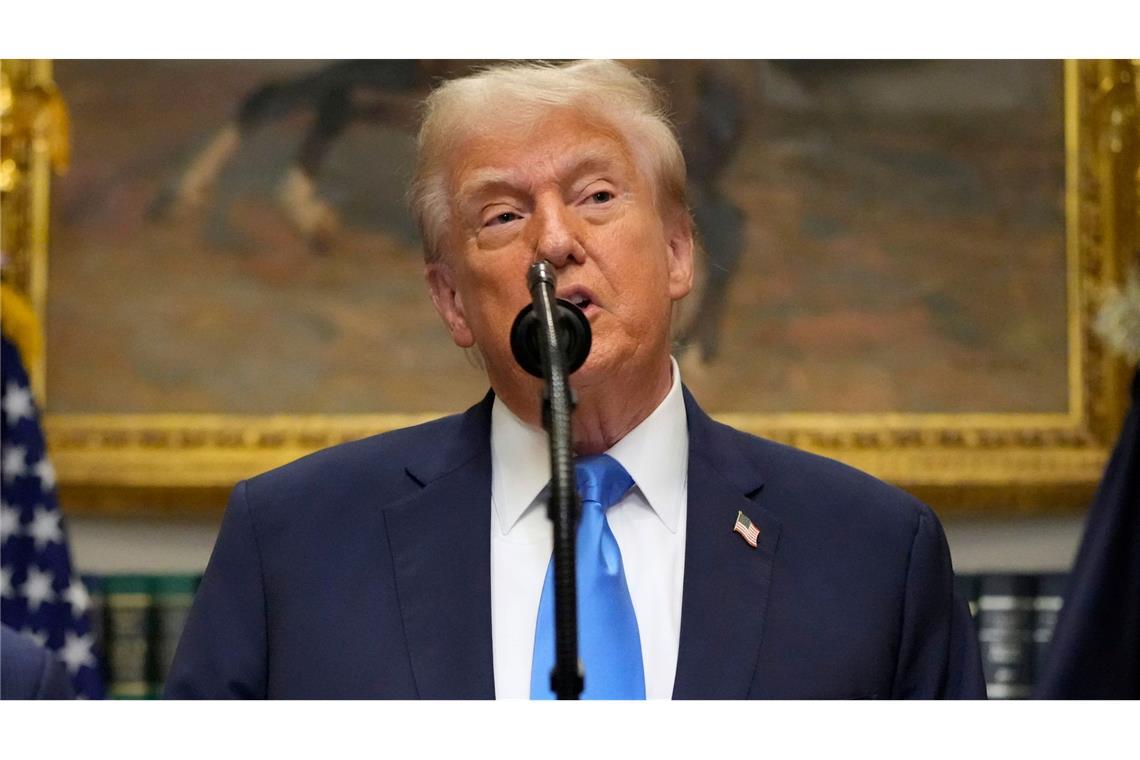 US-Regierung stuft Antifa als Terrorgruppe ein Trump hat die Antifa-Bewegung als Terrororganisation eingestuft.