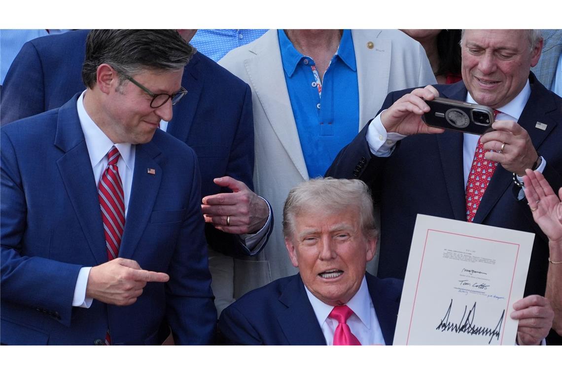 Trump konnte das Steuer- und Ausgabengesetz wie gewünscht am Unabhängigkeitstag unterschreiben. (Archivbild)