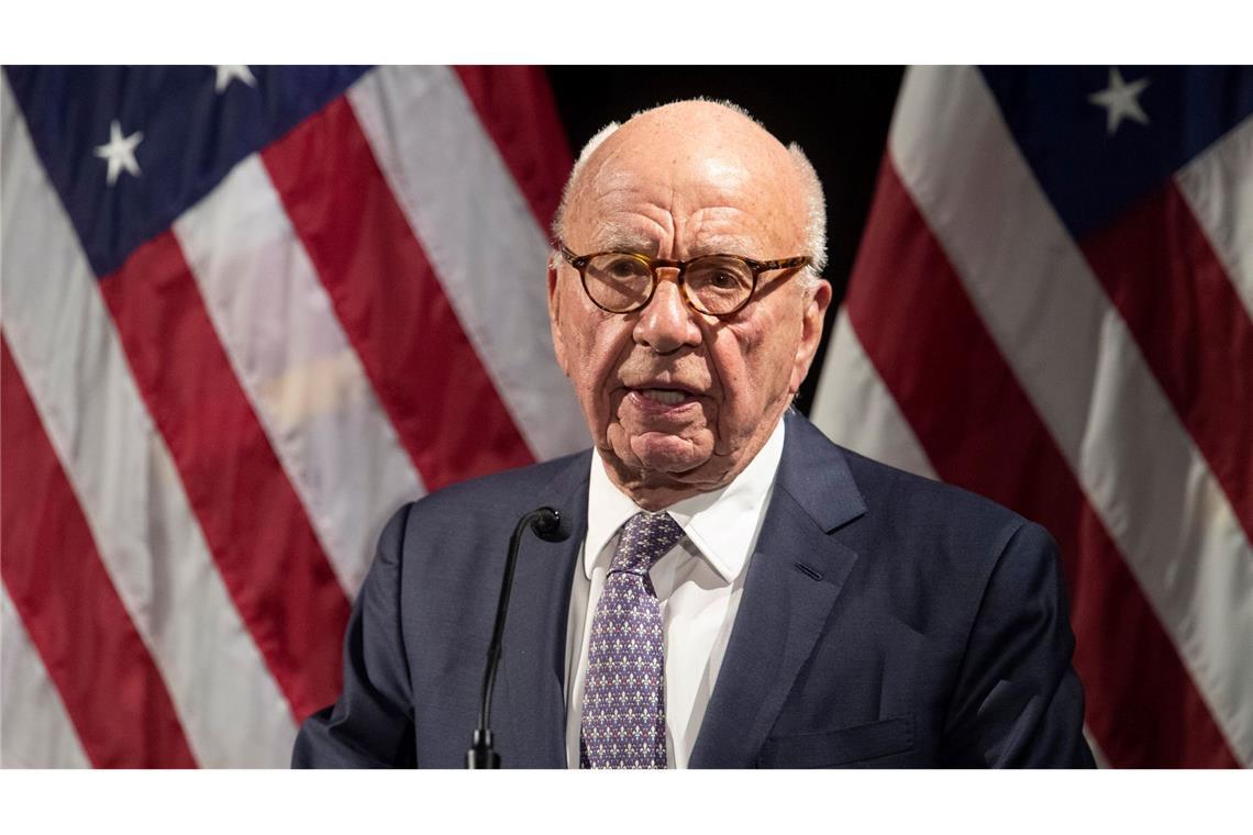 Klage gegen Medienzar: Trump fordert rasche Aussage Murdochs Trump pocht auf eine schnelle Aussage Murdochs