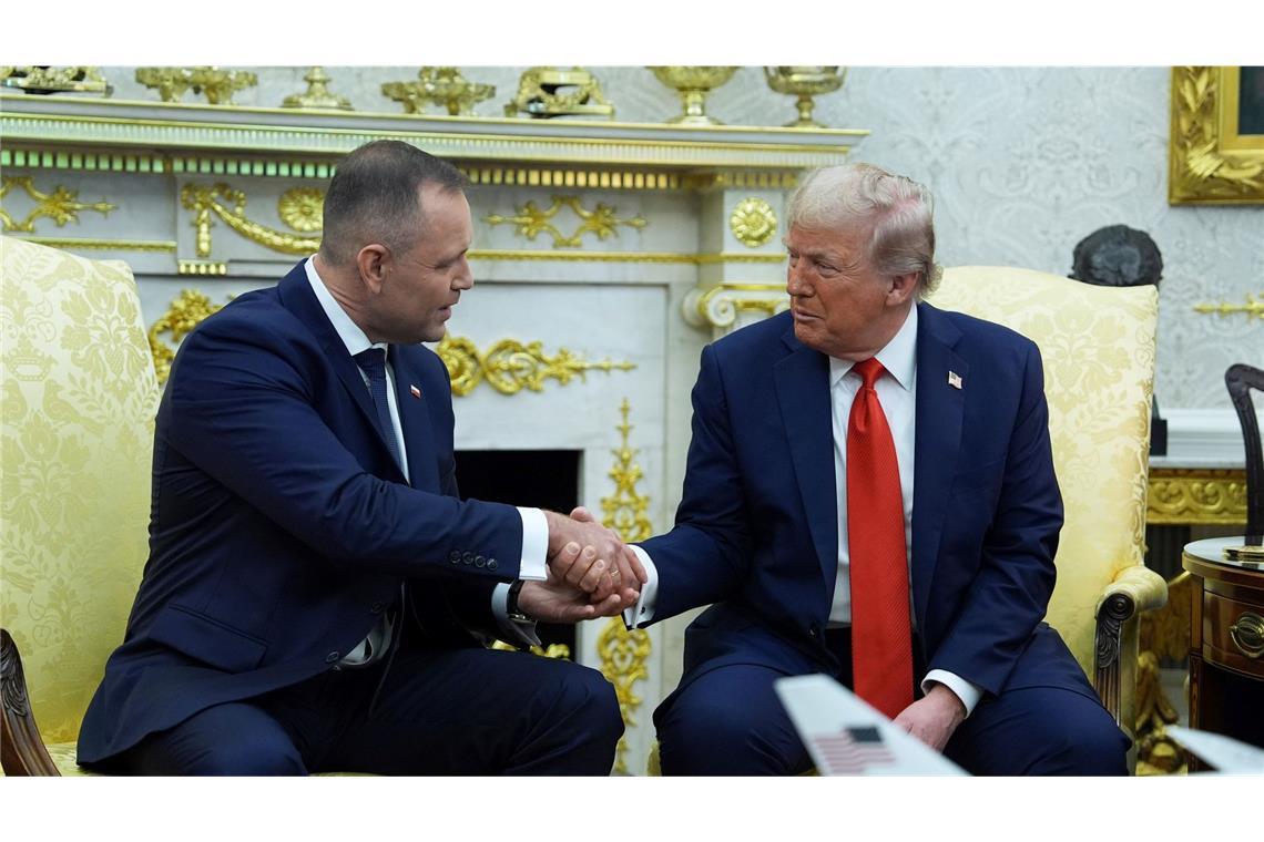 Trump und Nawrocki verstanden sich beim Treffen gut (Archivbild).
