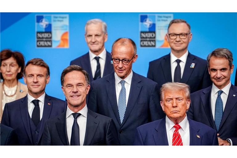 Trump und seine europäischen Verbündeten: Zunächst halten sie zusammen.