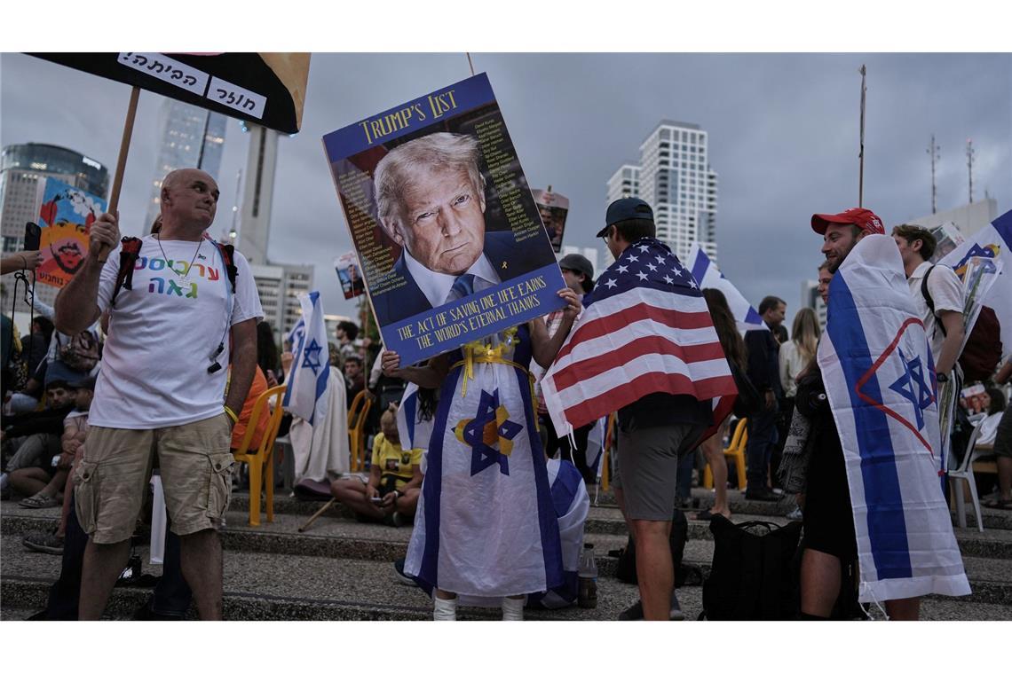 Trumps Triumph in Nahost: wie ihm das gelang Trump wird für seinen Friedensplan im Gaza-Krieg von vielen gefeiert.