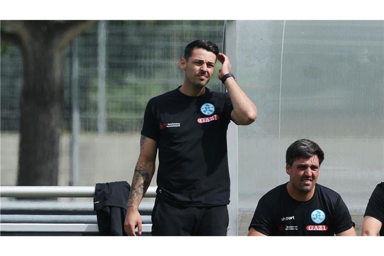 U-17-Trainer Max Füssenhäuser spielt mit seinem Team eine starke Runde.    
Foto: Baumann