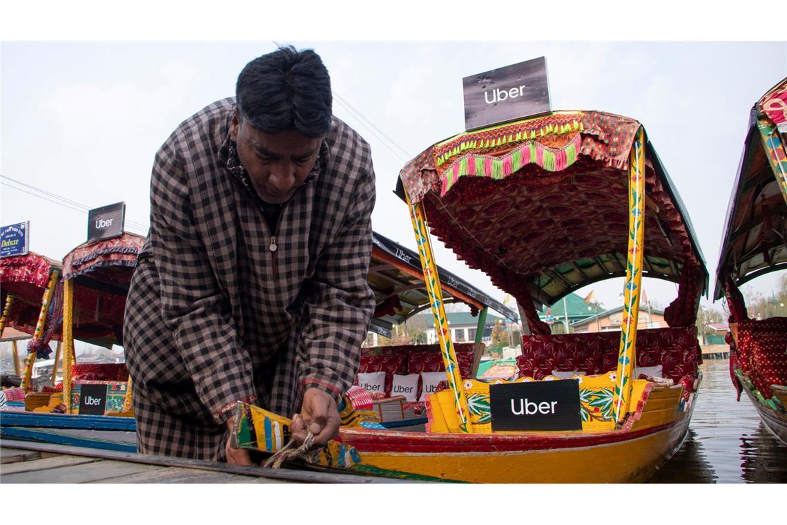 Bilder des Tages Uber startet ersten Shikara-Wassertransportdienst auf dem Dal-See in Kaschmir