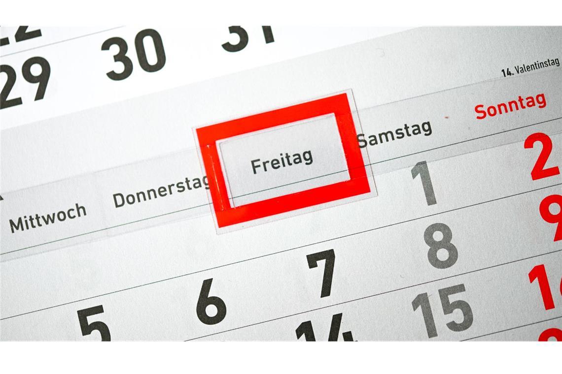 Umfrage: Mehr Menschen für Wochenarbeitszeit als dagegen Umfrage zur Vier-Tage-Woche (Symbolbild).