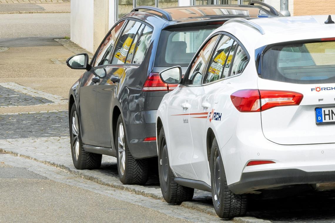 Autos in Oppenweiler aufgebrochen und ausgeraubt Unbekannte haben in Oppenweiler zwei Autos geknackt. Symbolfoto: Alexander Becher