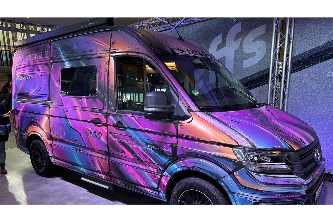 Ade Einheitslook – Das sind die ausgefallensten Camper der CMT Und ein besonders farbenfrohes Exemplar präsentiert die Firma Dethleffs.