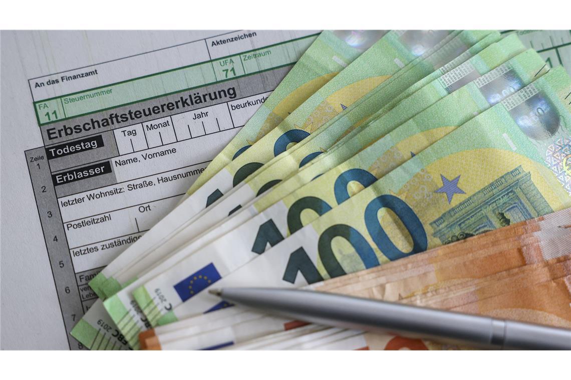 Ungeachtet breiter Ablehnung von Union und Wirtschaft beharrt die SPD auf ihren Vorstellungen für eine Reform der Erbschaftssteuer. (Symbolbild)