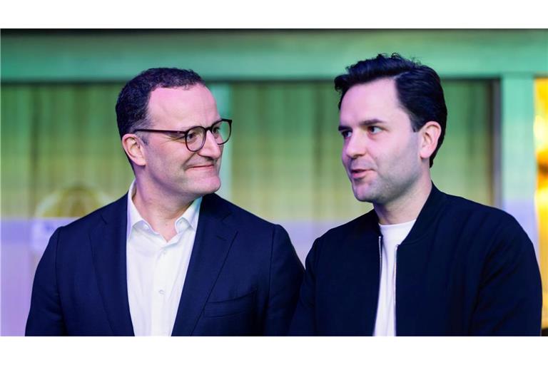 Unionsfraktionschef Jens Spahn will die jungen CDU-Abgeordneten wie Johannes Winkel überzeugen, für die Reformpläne der Koalition zu stimmen. (Archivbild)