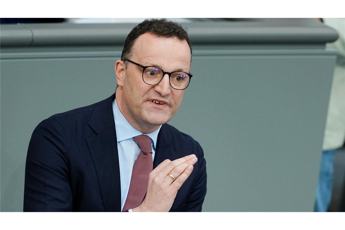 Rückkehr zur Wehrpflicht? Union für Vorbereitungen Unionsfraktionschef Spahn setzt auf frühzeitige Vorbereitungen, falls eine Wehrpflicht doch noch nötig wird.